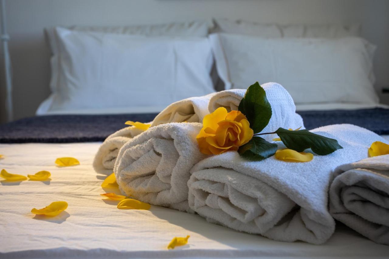 La Principessa Nera B&B Ostra Buitenkant foto