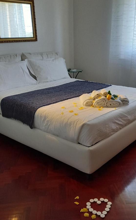La Principessa Nera B&B Ostra Buitenkant foto